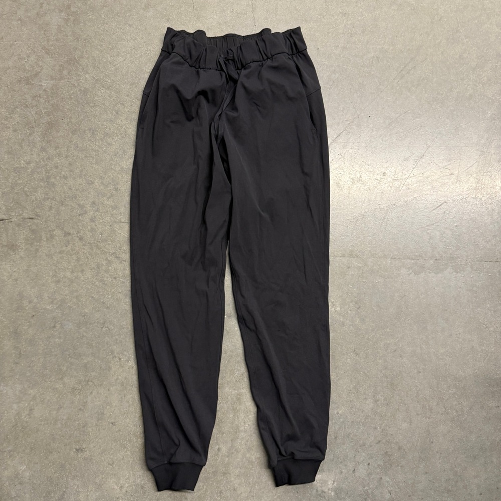 Lululemon On the Fly Jogger 28 Luxtreme Black High Rise Pants W5CPJS Size 6